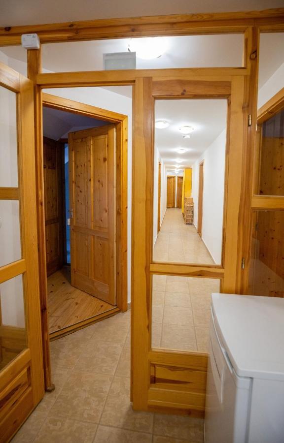Noble'S Panzio Es Etterem Bed & Breakfast Nemesnep ภายนอก รูปภาพ